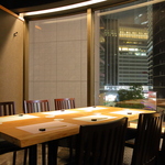 接待や会食、ご家族のお食事会など、幅広いシーンでご利用いただけます。