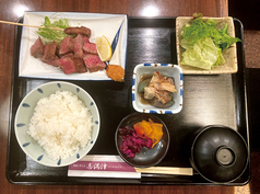 鮮魚と牛たん 志満津 しまづ 横浜西口店のおすすめランチ1