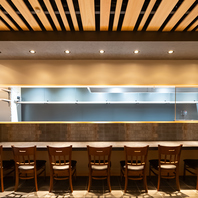 桧をふんだんに使った店内♪