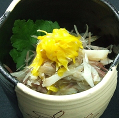 京茗荷と秋刀魚の菊花和え