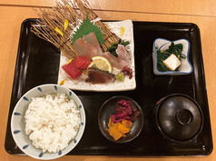 鮮魚と牛たん 志満津 しまづ 横浜西口店のおすすめランチ2