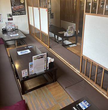 元祖やきとり家 美濃路 四日市富洲原店の雰囲気1