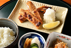 炭焼き かどた お料理すゞきのおすすめランチ1