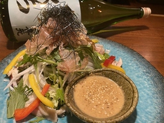 蒸し鶏と大根の胡麻ぽんサラダ