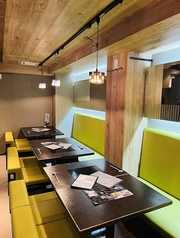 鍋場 極 横浜鶴屋町店の雰囲気2