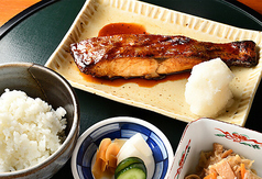 炭焼き かどた お料理すゞきのおすすめランチ2