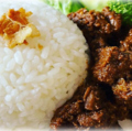 料理メニュー写真&nbsp;ココナツミルク牛肉煮込み御飯付き 