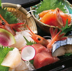 おまかせ特ネタ刺身盛り合わせ