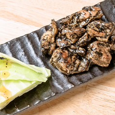 炭火香る鶏もも焼き