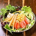 料理メニュー写真&nbsp;庄屋サラダ(地元の採れたて野菜使用)　普通盛り