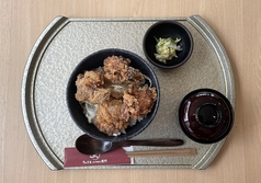 唐揚げ丼