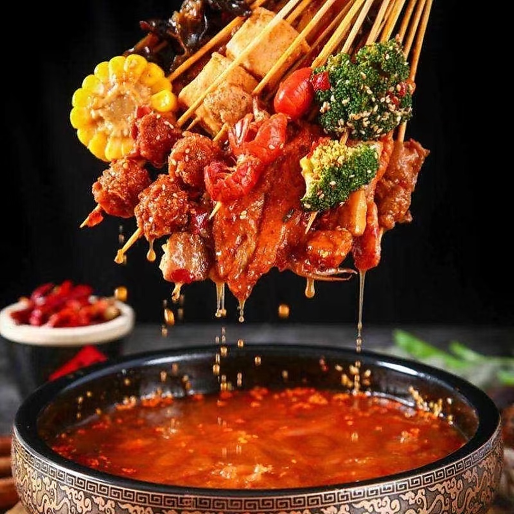 本場の泥鍋火鍋をお楽しみください♪激辛チャレンジ専用食べ放題もご用意いたしました!!