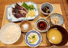 カツオの藁焼き定食 5枚