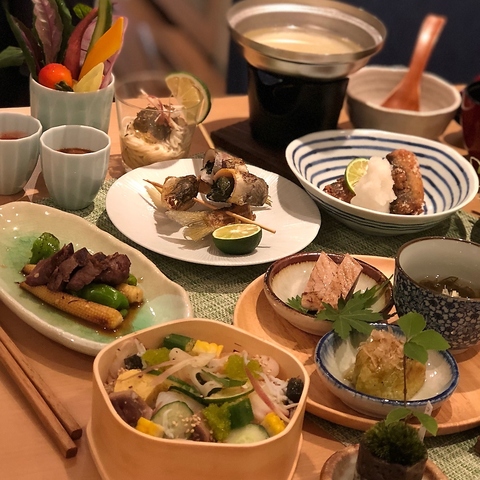 【自由が丘駅より徒歩5分】炭火焼き料理と京風出汁のアットホームな隠れ家和食店