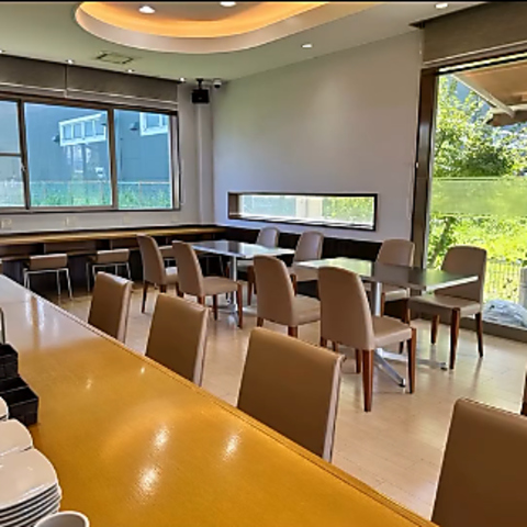 BISTRO CAFE and K rXgJtFAhP[