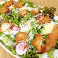 温泉卵とポテトのシーザーサラダ