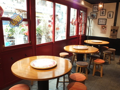 縁たく家 Awabi&asian BARの雰囲気1