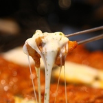 【人気沸騰中!!】当店特別価格にて1500円でチーズタッカルビが食べ放題に!!是非ご賞味下さい。