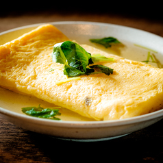 やきとんは勿論、唐揚げやもつ煮など名物料理も充実★の写真