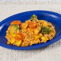 グリルチキンと 野菜のトマトリゾット