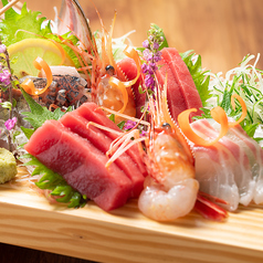 新鮮な魚介類をお刺身で◎