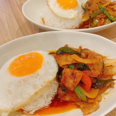 お昼はお気軽に本格タイランチを！