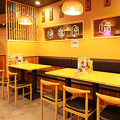 丸串焼き鳥酒場 飯田橋店の雰囲気2