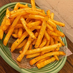 フライドポテトのコンソメスパイシー