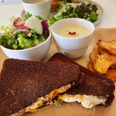 SAKASALIGHT SANDWICHES サカサライトサンドウィッチーズの特集写真