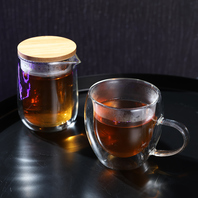 カフェやバーとしてもご利用を