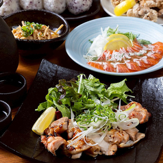 炭火とお酒　鶏と炉　難波店の特集写真