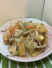 長崎皿うどんは、酒のつまみに〆の料理で晩酌には最適！