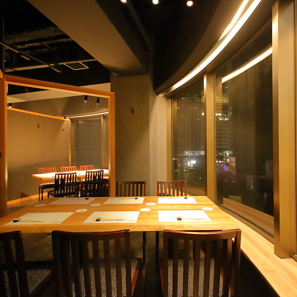 各種ご歓送迎会や友人同士のお食事会にもご利用いただけます。