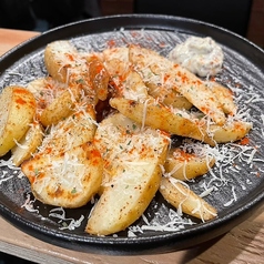 ほかほかベイクドポテトのスパイス&チーズ