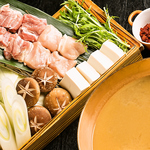 お料理のみ【幻の地鶏！天草大王水炊きコース】はメインの水炊き～デザート付全6品で4000円(税込)♪