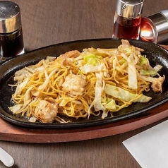 鉄板ホルモン焼きそば