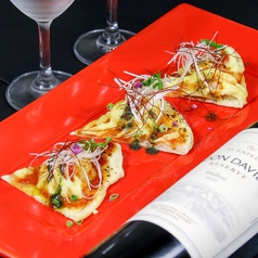 濃厚チーズの海老チリPizza