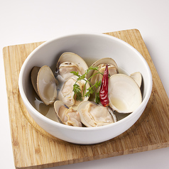 ハマグリ白ワイン蒸し