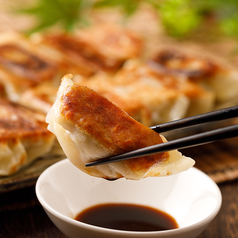 【大人気】肉汁たっぷり餃子☆