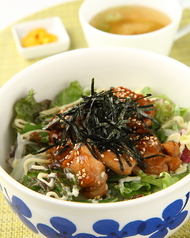 鶏の照りマヨ丼