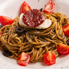 贅沢！ジェノベーゼ　～自家栽培バジルで仕立てた、香りのごちそう～