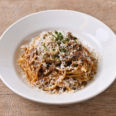 パルミジャーノチーズの濃厚ミートソーススパゲッティ