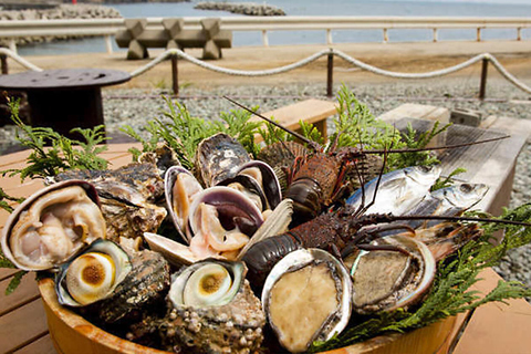 伊勢志摩の最高の海幸素材の持つ旨味が堪能できる料理を提供します！