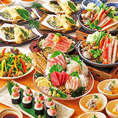 飲み会や女子会、接待に最適なコースは2時間飲み放題付で4000円（税込）～ご用意しております。お造りをはじめとした新鮮海鮮のお料理でお食事をお楽しみください！