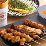 名物の焼鳥はぜひご注文ください