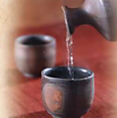 日本酒は時期により変更いたしますので店内黒板かタッチパネルにてご覧ください