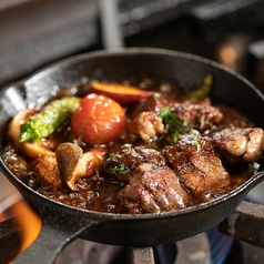 お肉がほぐれる！とろとろビーフシチュー