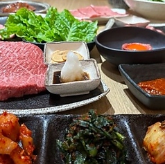 最も美味しい状態のお肉と、種類豊富なメニューが自慢♪