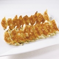 料理メニュー写真 大皿焼き餃子（１８個）