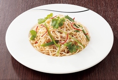 干し豆腐のパクチー添え